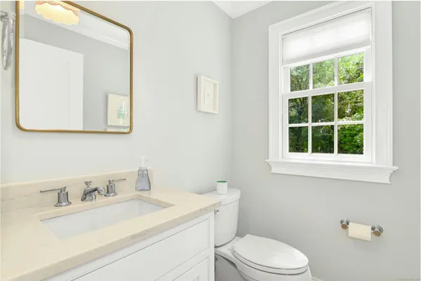 $15,000 | 9 Lantern Ridge Road, New Canaan, CT 06840