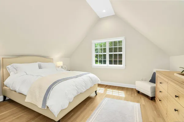 $15,000 | 9 Lantern Ridge Road, New Canaan, CT 06840
