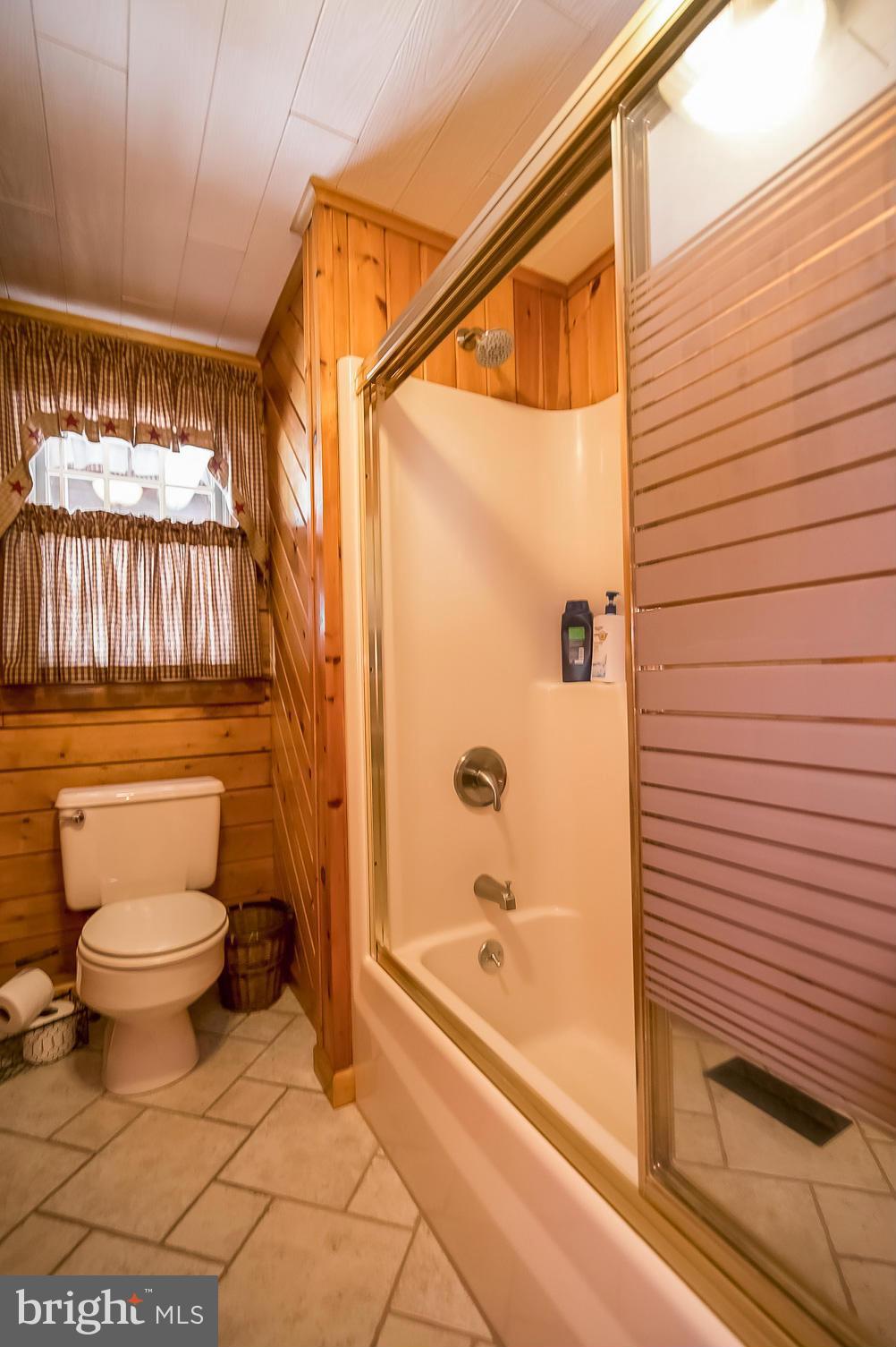 1512 Stone Road Westminster, MD 21158 - Photo 17 of 30 Bath