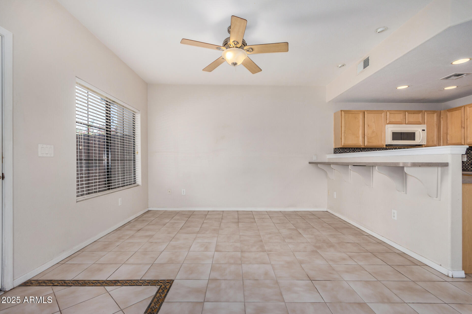 3150 East Beardsley Road, Unit 1091 Phoenix, AZ 85050 - Photo 8 of 28 12 - Beardsley