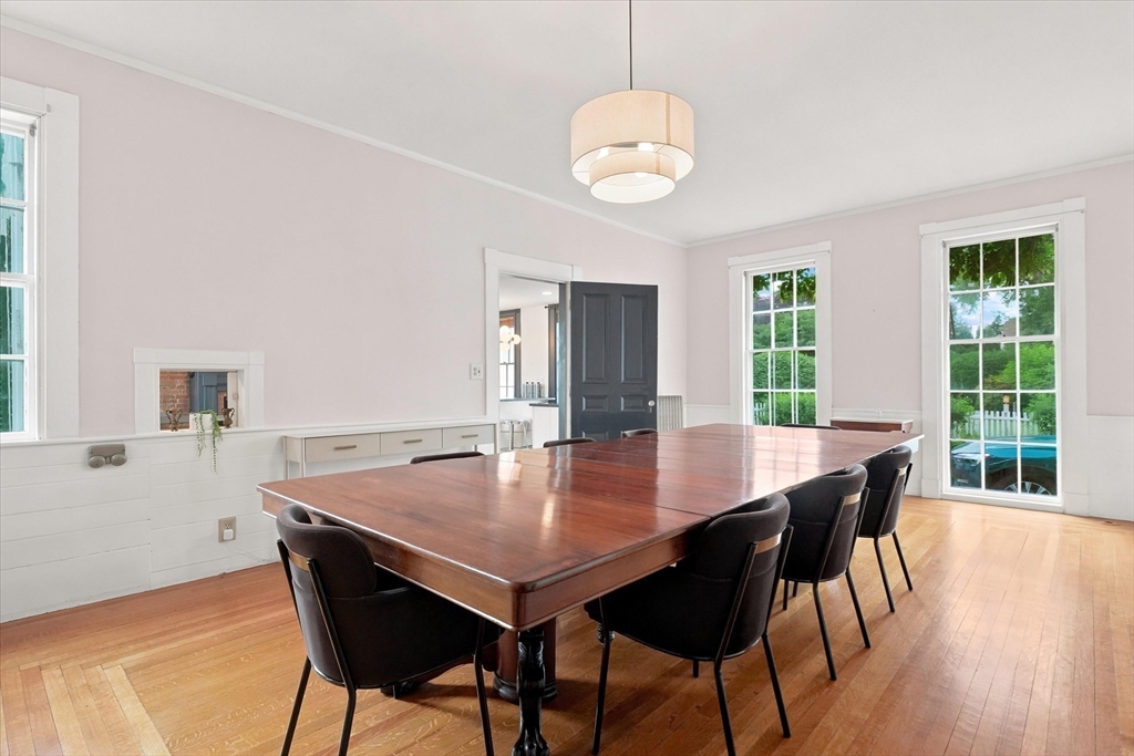 266 Main Street North Andover, MA 01845 - Photo 14 of 42