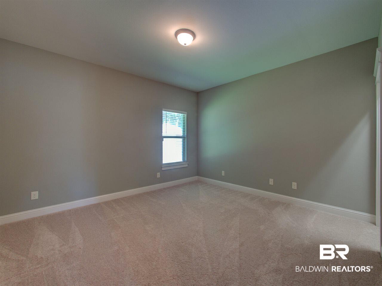28111 Annabelle Lane Daphne, AL 36526 - Photo 31 of 39 Walk in Closet