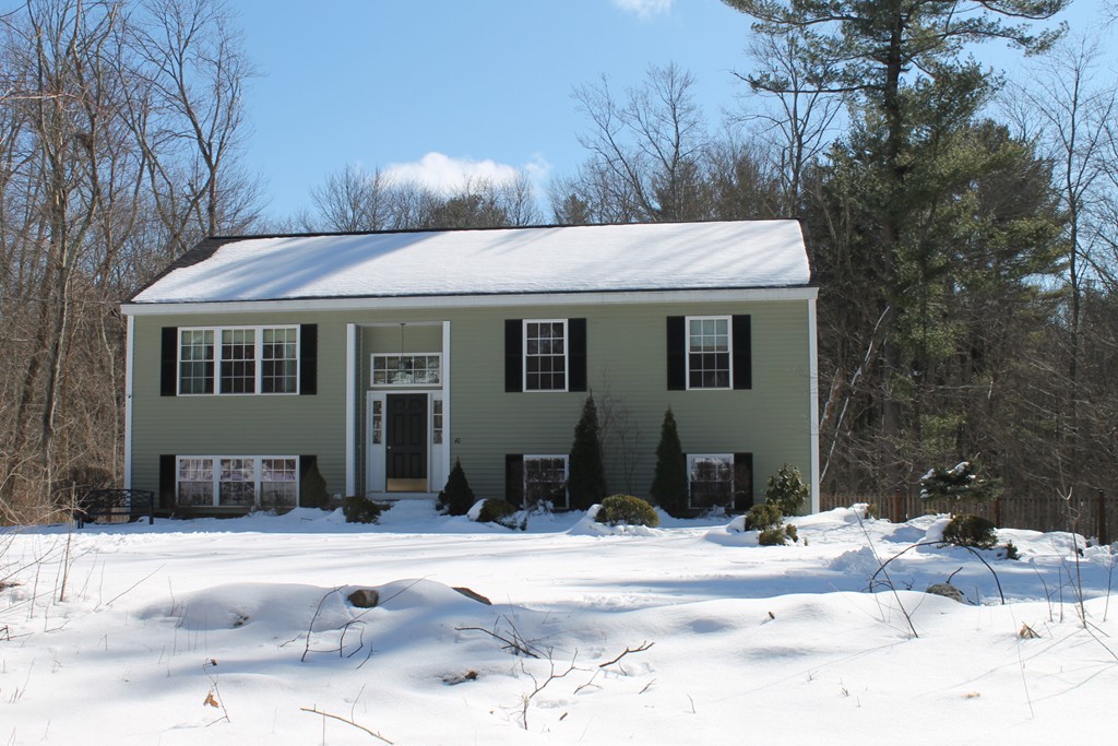 40 Ryan Road North Brookfield, MA 01535 - Photo 1 of 21 Gallery Image 1