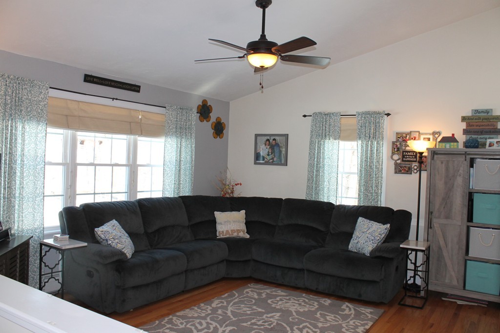 40 Ryan Road North Brookfield, MA 01535 - Photo 3 of 21 Gallery Image 3