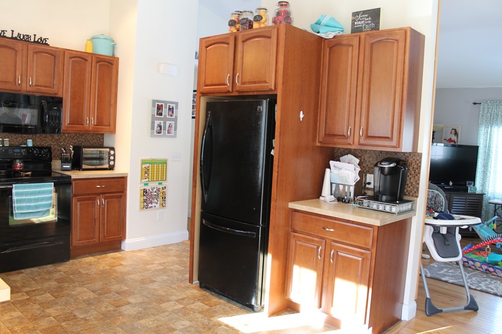 40 Ryan Road North Brookfield, MA 01535 - Photo 6 of 21 Gallery Image 6