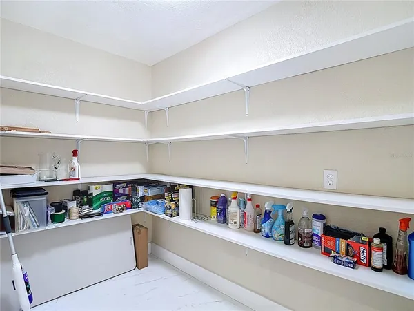 $759,000 | 216 Corbett Road, Lithia, FL 33547