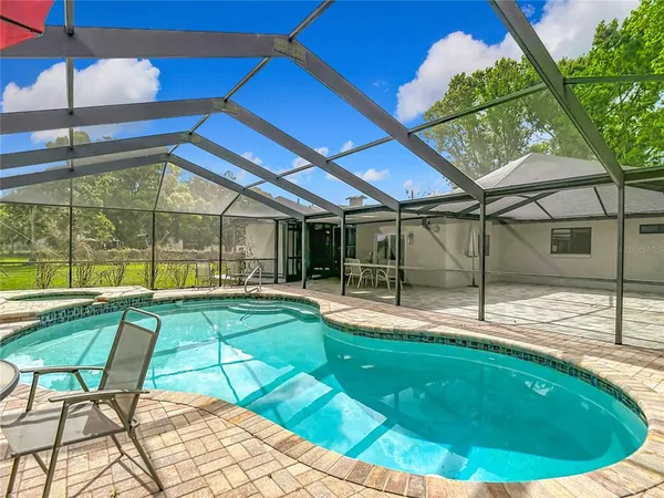 $759,000 | 216 Corbett Road, Lithia, FL 33547