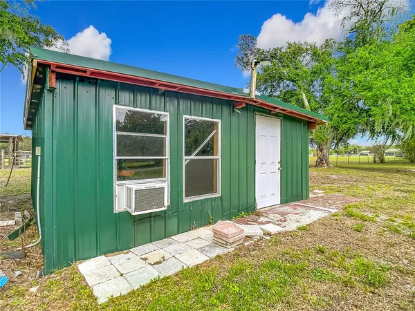 $759,000 | 216 Corbett Road, Lithia, FL 33547