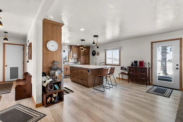 $399,900 | W5184 Shady Lane, Shawano, WI 54166