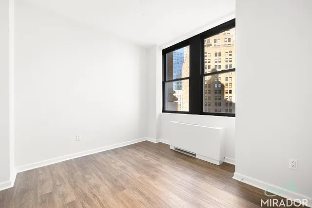 $6,500 | 15 Park Row, Unit 23N | Financial District