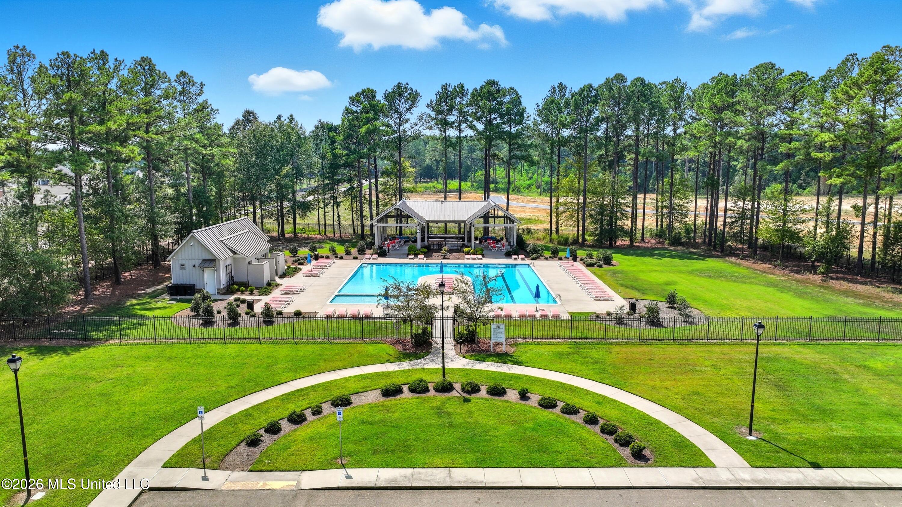 157 Bridgewater Loop Madison, MS 39110 - Photo 41 of 44 6-107 Martinique Dr _ Home Tours MS