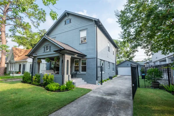 $5,900 | 927 Highland Street, Houston, TX 77009