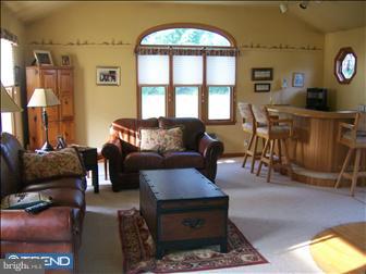3819 Andrea Road Philadelphia, PA 19154 - Photo 3 of 8 Family Room