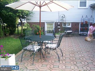3819 Andrea Road Philadelphia, PA 19154 - Photo 6 of 8 Exterior Back