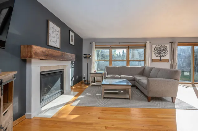 $479,900 | 205 Evergreen Drive East, Cannon Falls, MN 55009