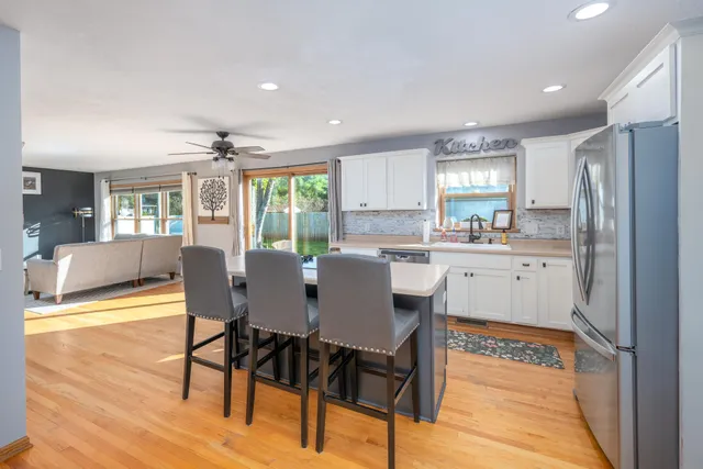 $479,900 | 205 Evergreen Drive East, Cannon Falls, MN 55009