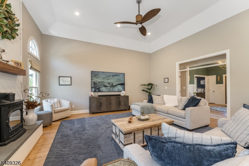 16 Wolverton Road Pittstown, NJ 08867 - Photo 28 of 50