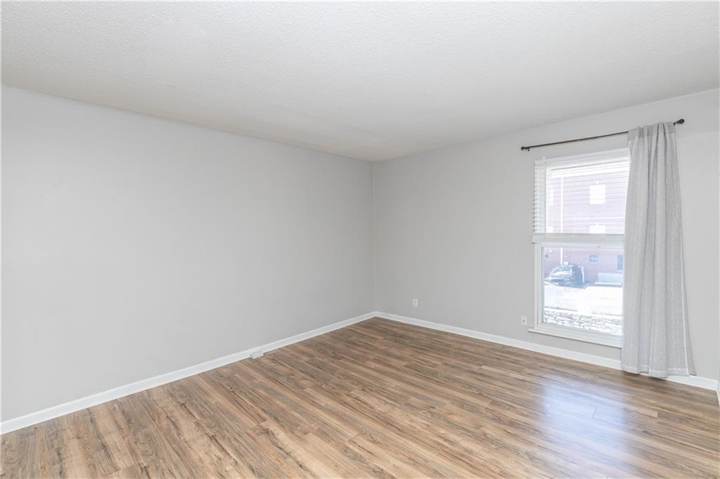 3602 Gillham Road, Unit 11 Kansas City, MO 64111 - Photo 14 of 24