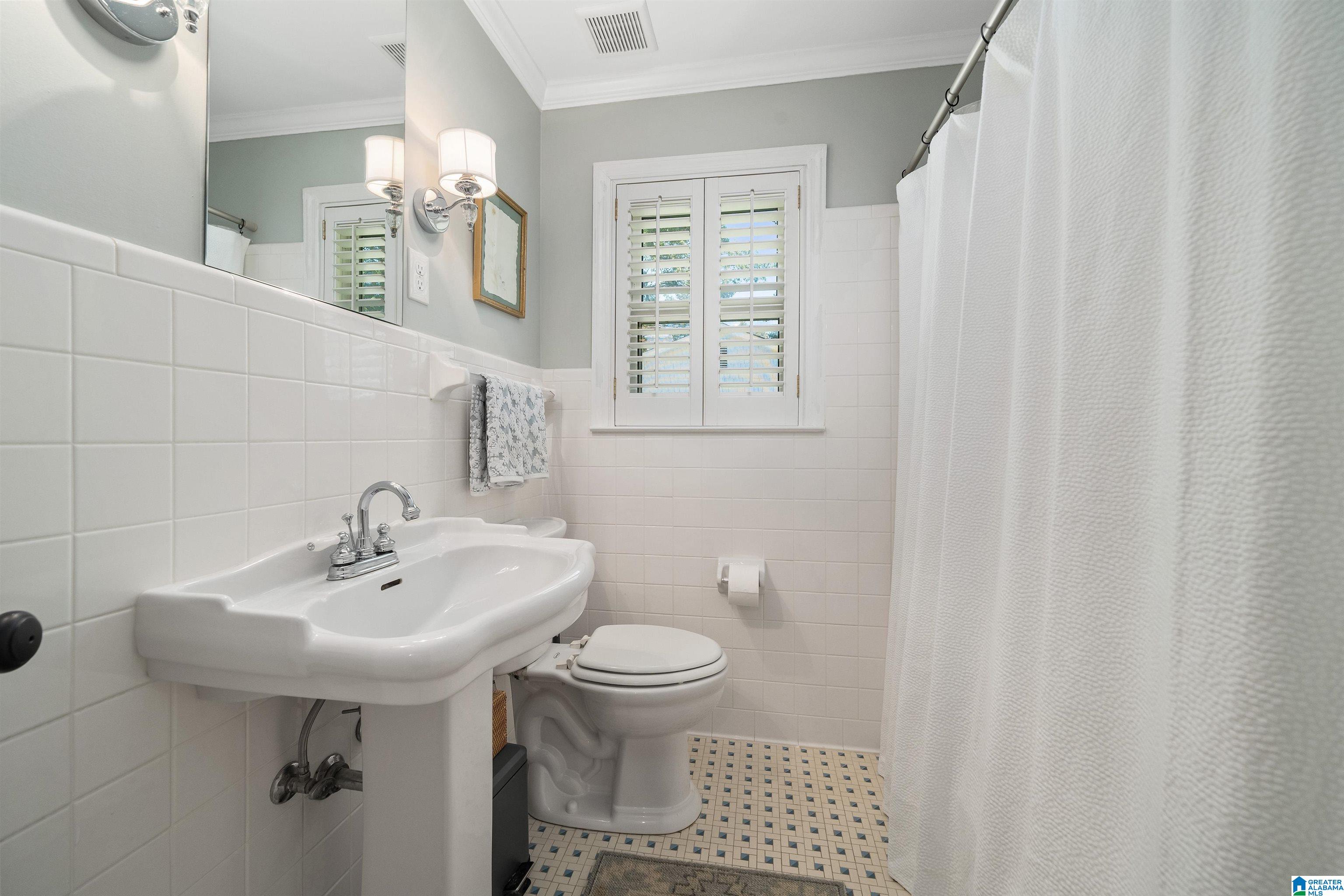 1837 Saulter Road Birmingham, AL 35209 - Photo 22 of 46
