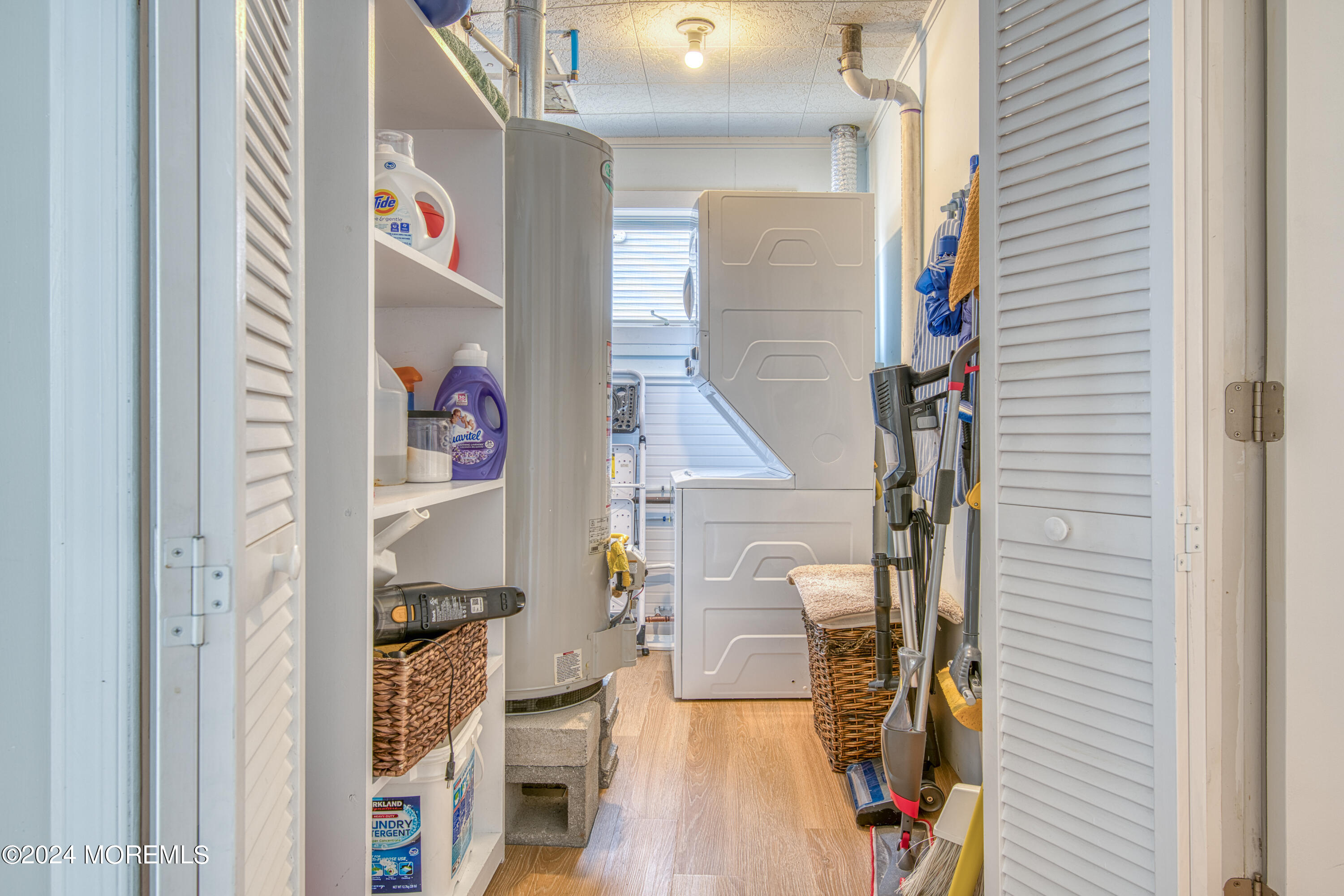 19 Via Ripa Way Sea Bright, NJ 07760 - Photo 25 of 37 a view of entryway