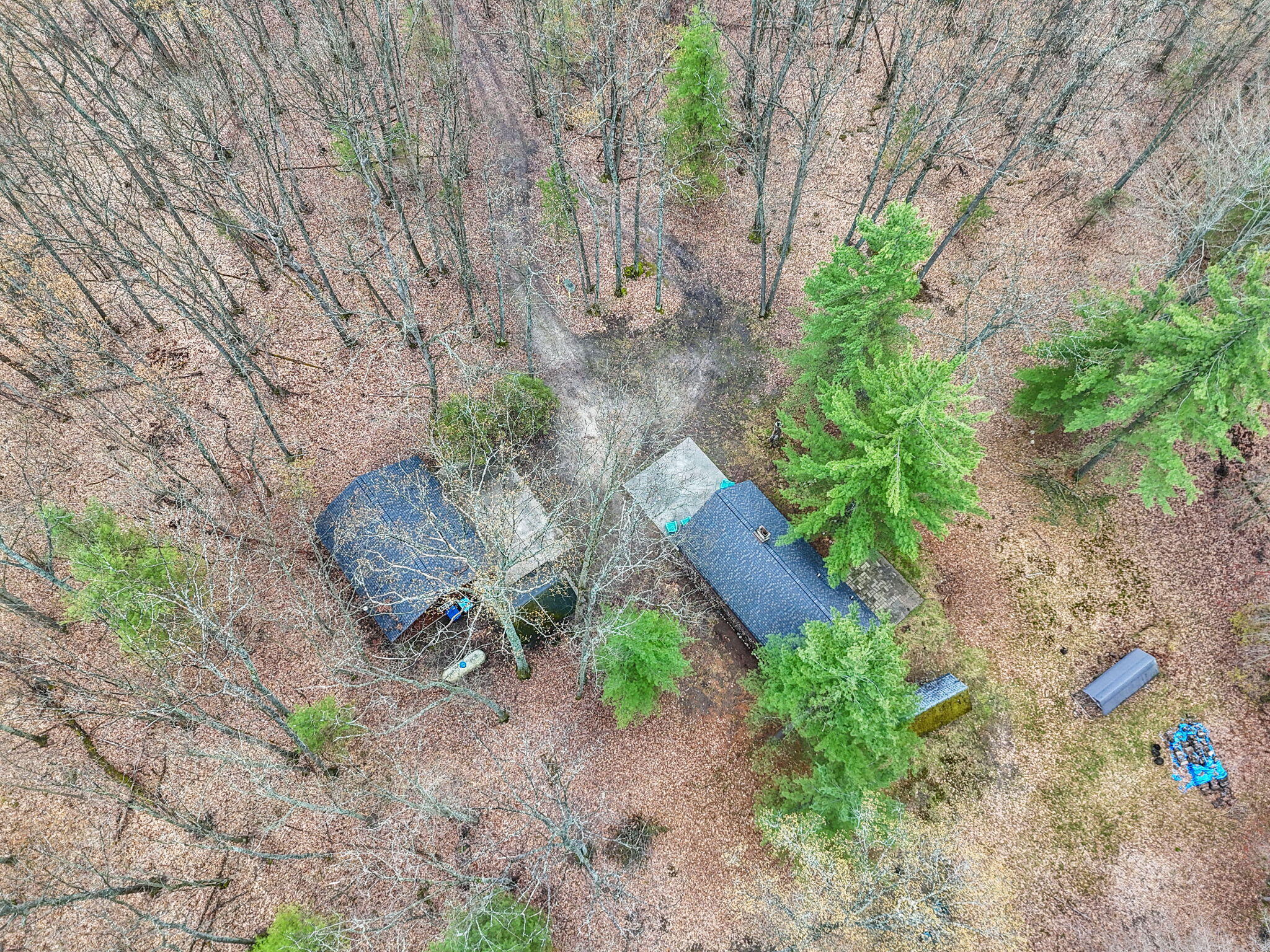 4100 School Road Roscommon, MI 48653 - Photo 38 of 42 DJI_20260512082627_0470_D