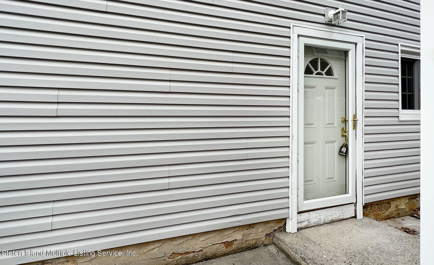 207 Willow Road East Staten Island, NY 10314 - Photo 27 of 41 IMG_4029