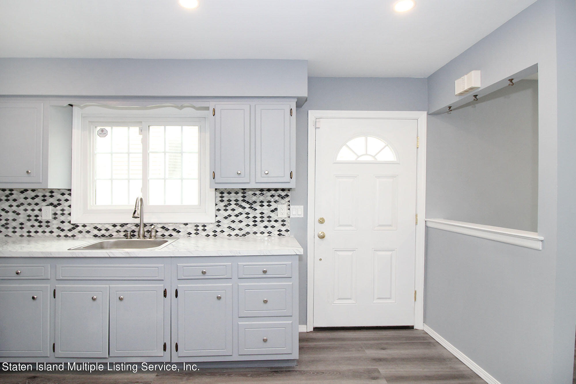 207 Willow Road East Staten Island, NY 10314 - Photo 30 of 41 IMG_3747