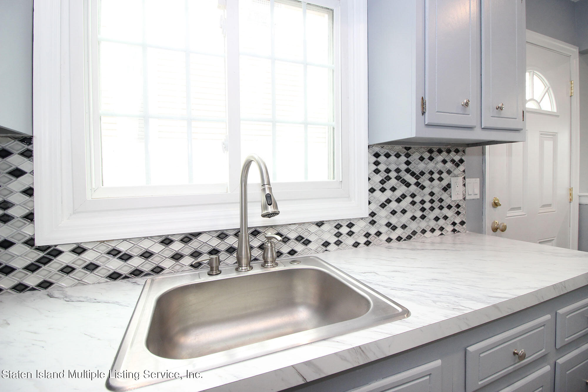 207 Willow Road East Staten Island, NY 10314 - Photo 31 of 41 IMG_3748