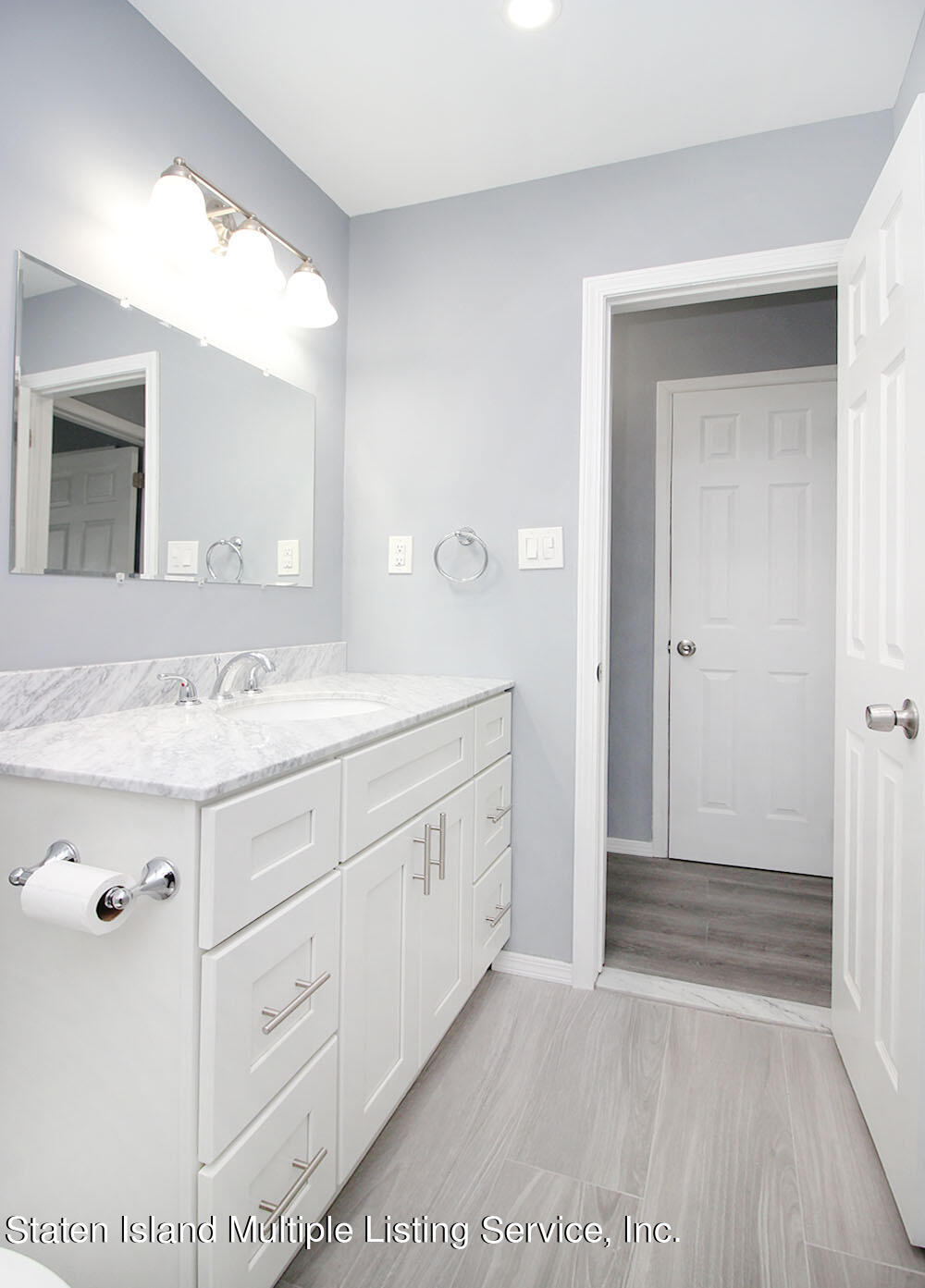 207 Willow Road East Staten Island, NY 10314 - Photo 38 of 41 IMG_3808