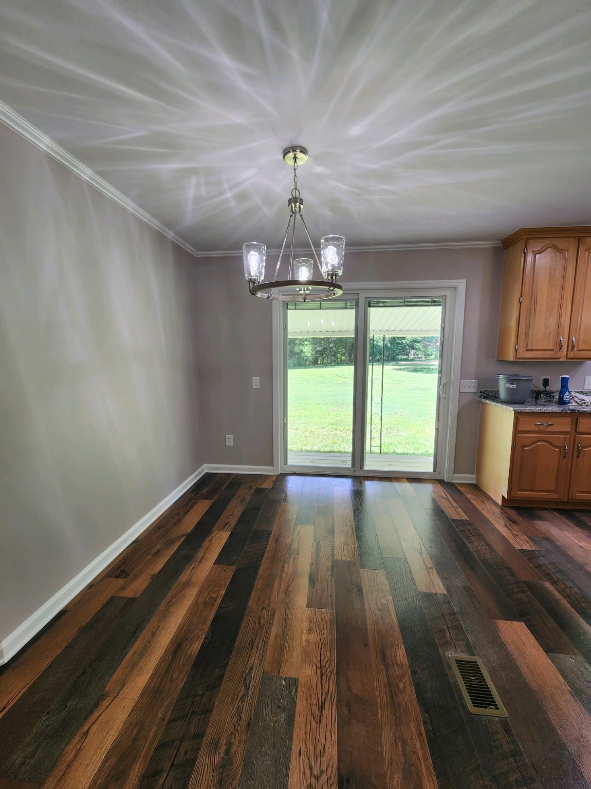 804 Crews Hollow Road Manchester, TN 37355 - Photo 11 of 29 All new kitchen renovation. New patio doors and flooring