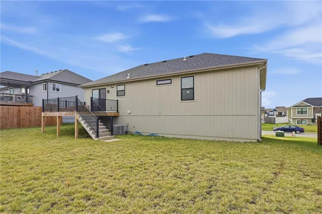 $375,000 | 507 Southwest Meadowood Drive, Grain Valley, MO 64029