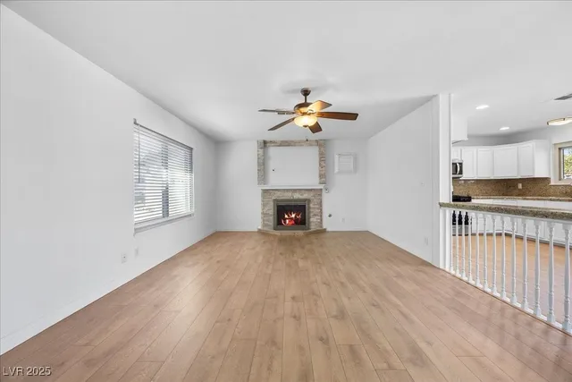 $399,000 | 413 McKenzie Drive, Henderson, NV 89015