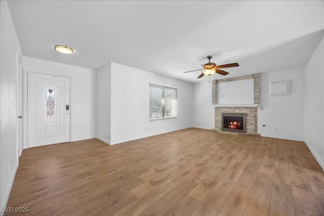 $399,000 | 413 McKenzie Drive, Henderson, NV 89015