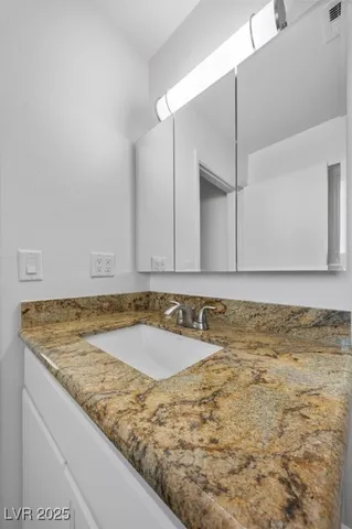 $399,000 | 413 McKenzie Drive, Henderson, NV 89015