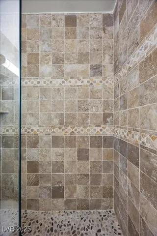 $399,000 | 413 McKenzie Drive, Henderson, NV 89015