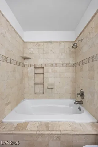 $399,000 | 413 McKenzie Drive, Henderson, NV 89015