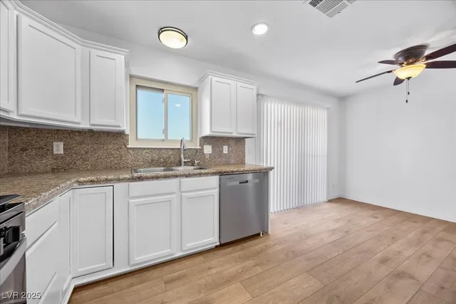 $399,000 | 413 McKenzie Drive, Henderson, NV 89015