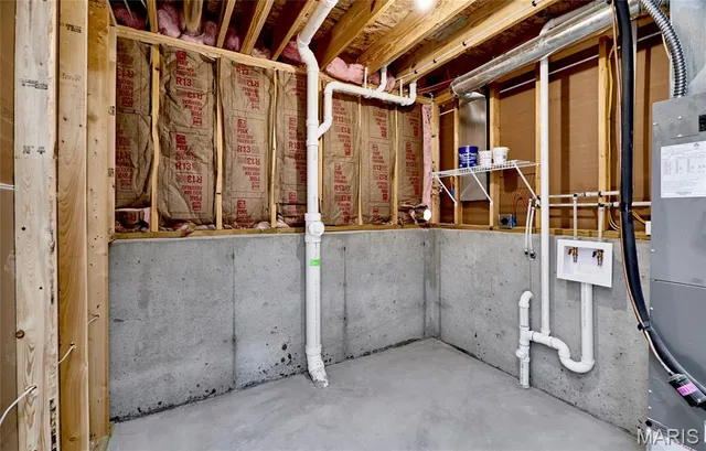 $309,900 | 28721 Woodland Heights Drive, Warrenton, MO 63383