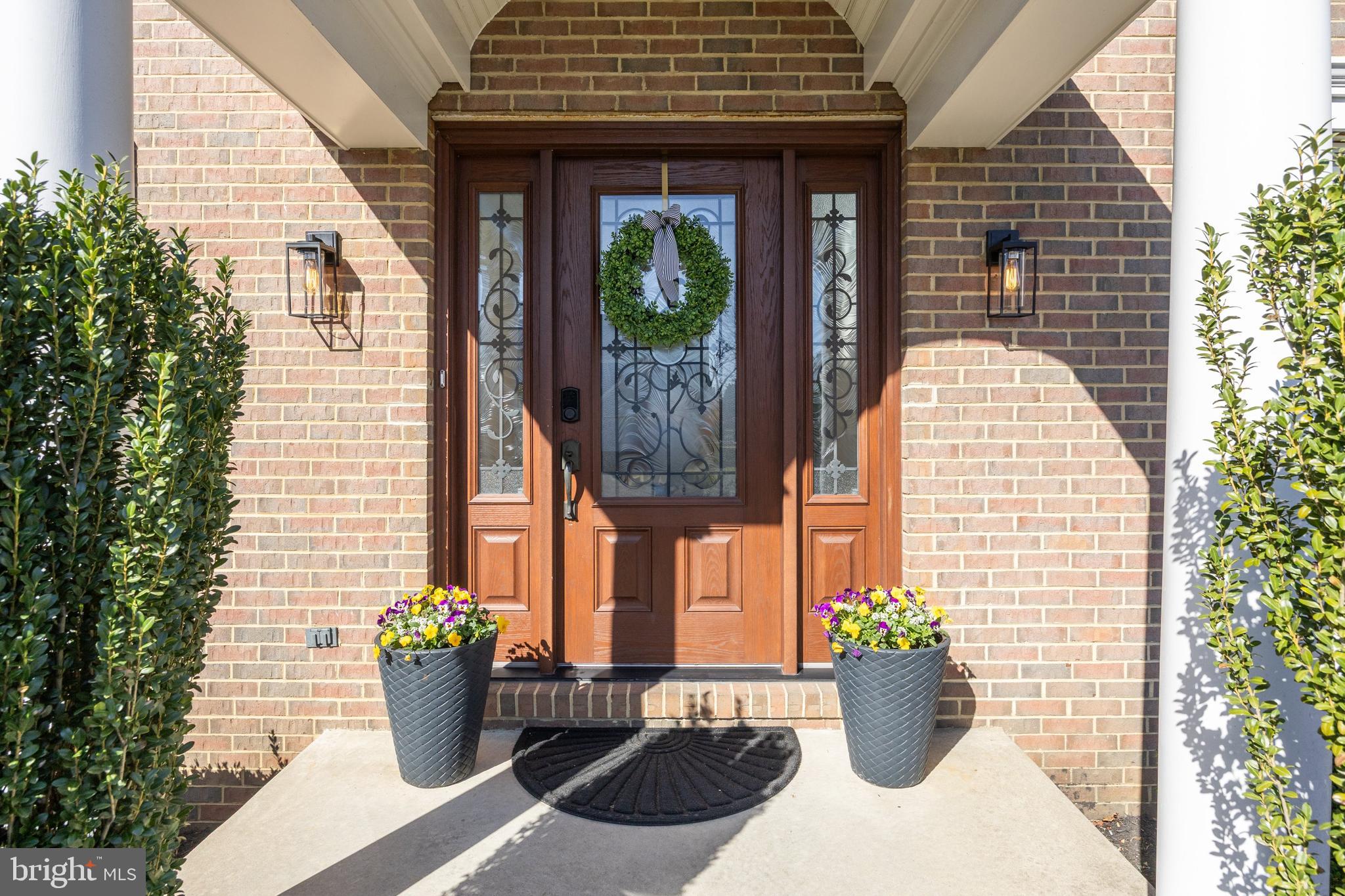 15 Murray Road Moorestown, NJ 08057 - Photo 3 of 3 a front view of a house with patio