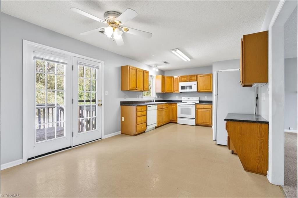 4965 Springhouse Farm Road Winston-Salem, NC 27107 - Photo 12 of 33 Gallery Image 12