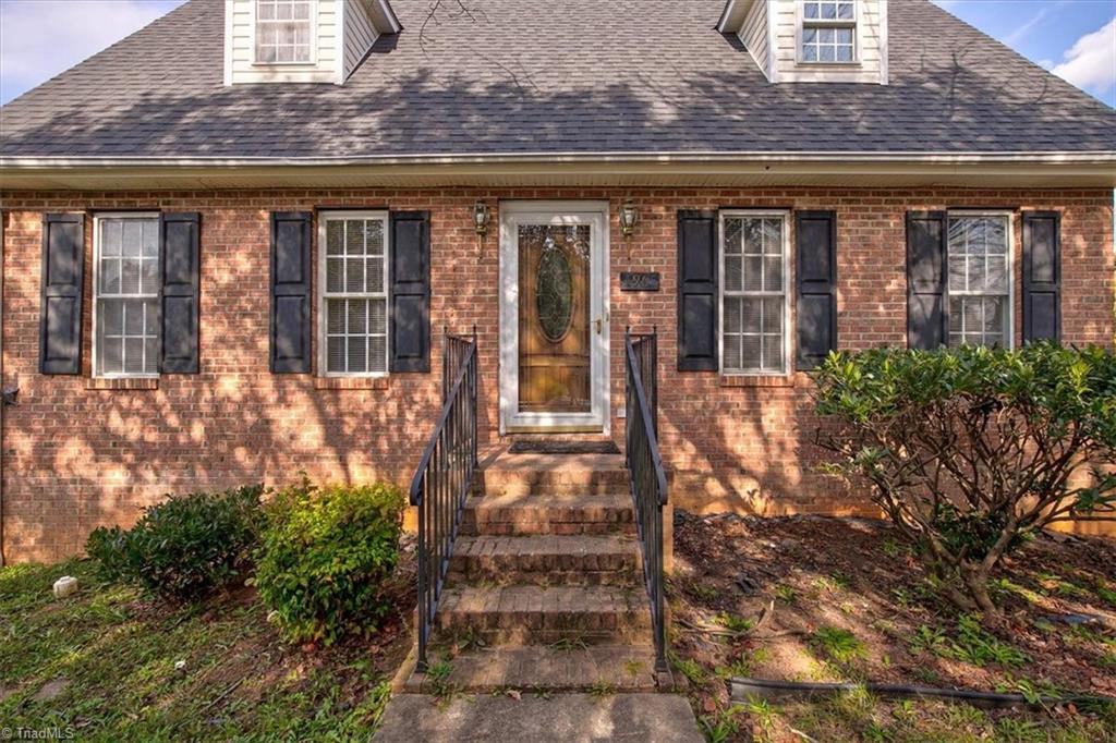 4965 Springhouse Farm Road Winston-Salem, NC 27107 - Photo 4 of 33 Gallery Image 4