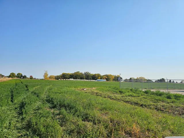 $160,000 | 1977 60th Avenue Northeast, Willmar, MN 56201