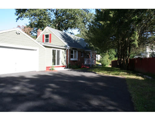 8 Merrill Road Wilbraham, MA 01095 - Photo 3 of 15 Gallery Image 3