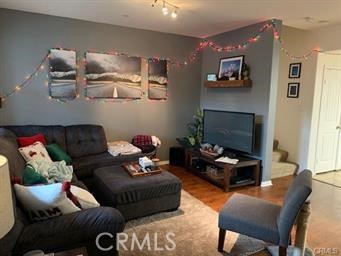 427 Flathead River Street Oxnard, CA 93036 - Photo 2 of 12