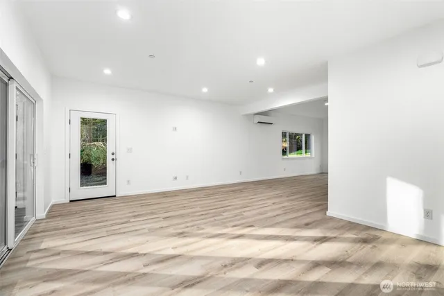 $725,000 | 6925 Schweitzer Place Southwest, Port Orchard, WA 98367