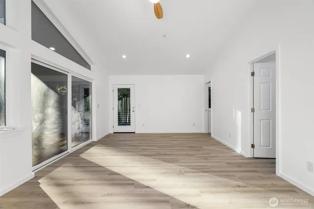 $725,000 | 6925 Schweitzer Place Southwest, Port Orchard, WA 98367