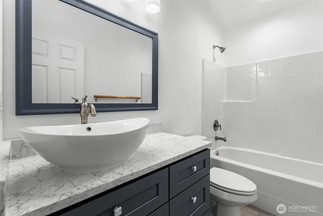 $725,000 | 6925 Schweitzer Place Southwest, Port Orchard, WA 98367