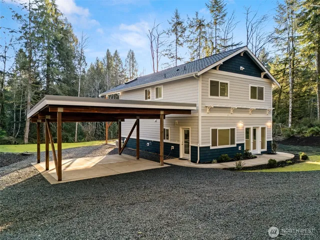 $725,000 | 6925 Schweitzer Place Southwest, Port Orchard, WA 98367