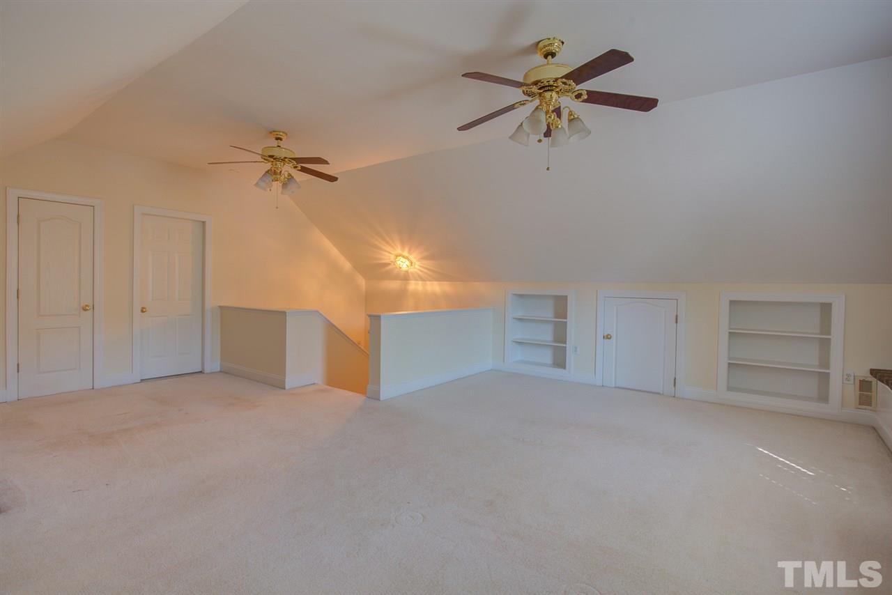 4007 Grayson Ridge Court Raleigh, NC 27613 - Photo 19 of 25 Gallery Image 19