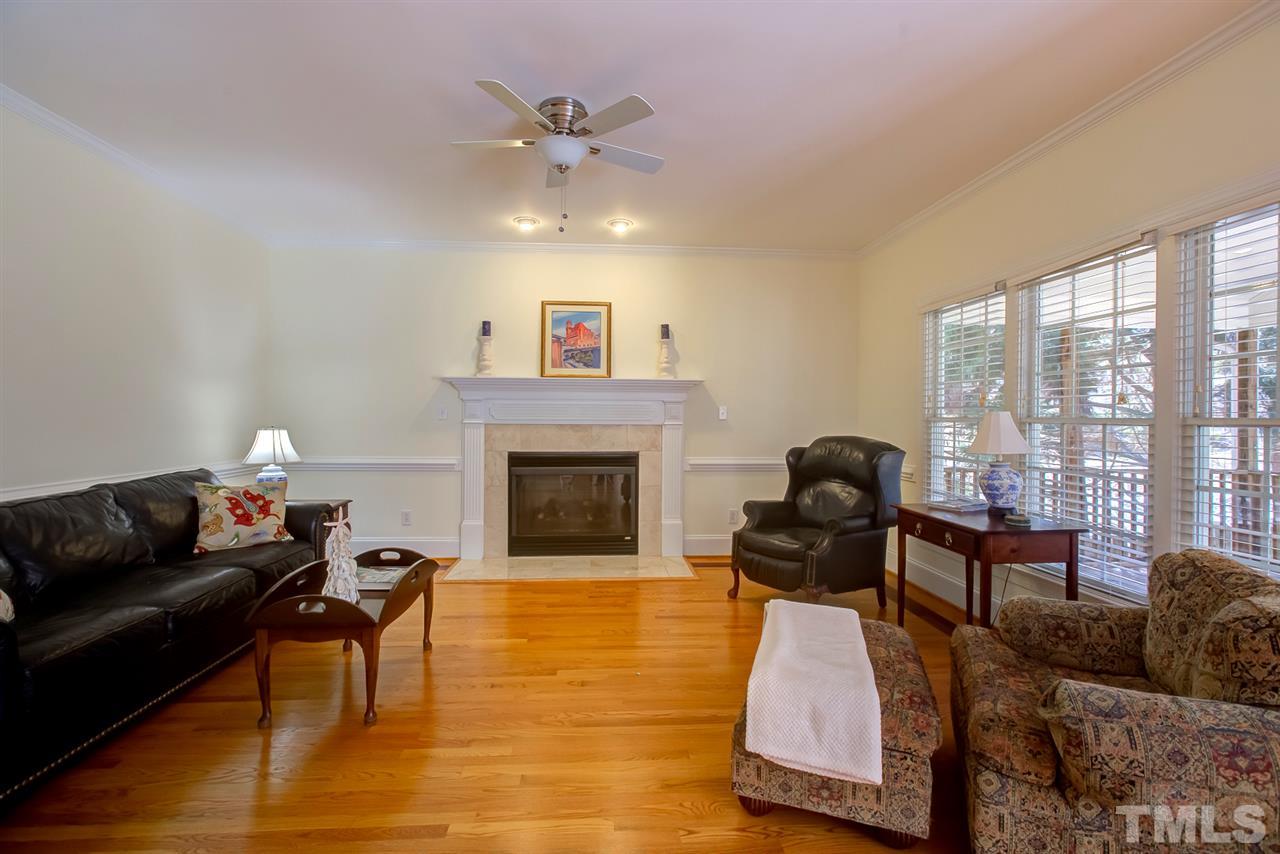4007 Grayson Ridge Court Raleigh, NC 27613 - Photo 10 of 25 Gallery Image 10